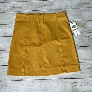 NWT Juniors Jolt Mustard/Gold Skirt Size 3/26 W